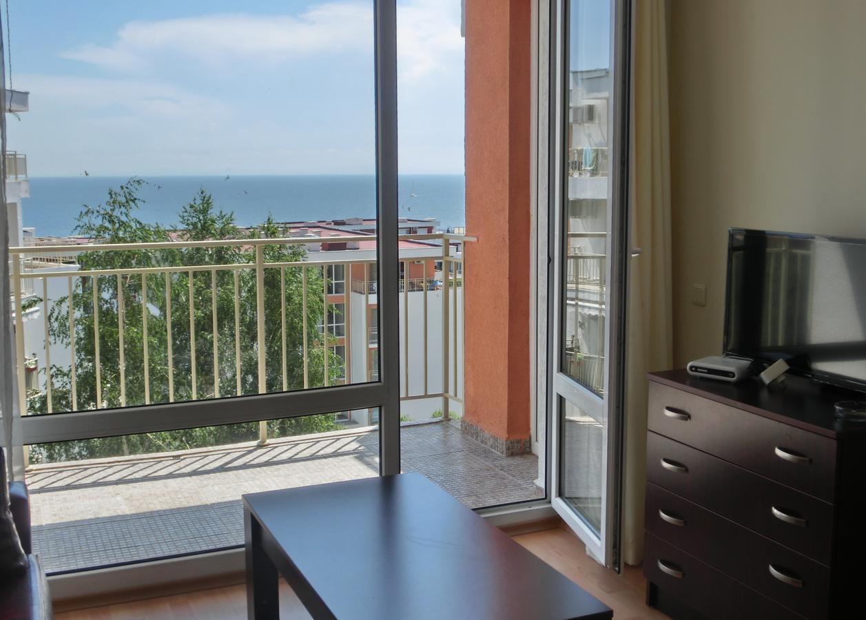 Sea View Crown Apartment On Complex With Pools And Beach, Свети Влас Екстериор снимка